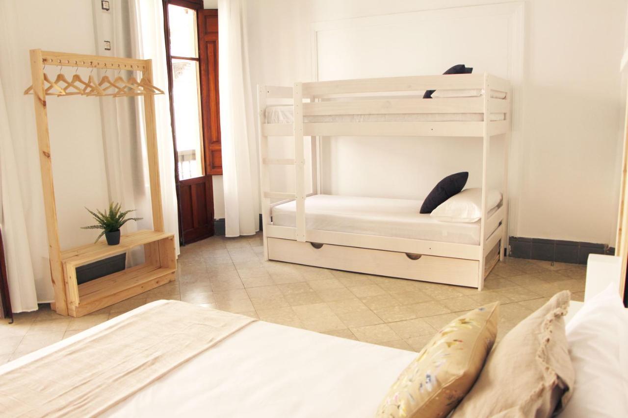Casa De La Alegria Apartment กรานาดา ภายนอก รูปภาพ